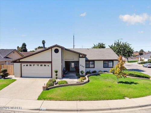 520 Countrywood Court, Lompoc, CA, 93436 | Card Image