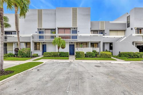 apt-87-1100 Se 5th Ct, Pompano Beach, FL, 33060-8162 | Card Image