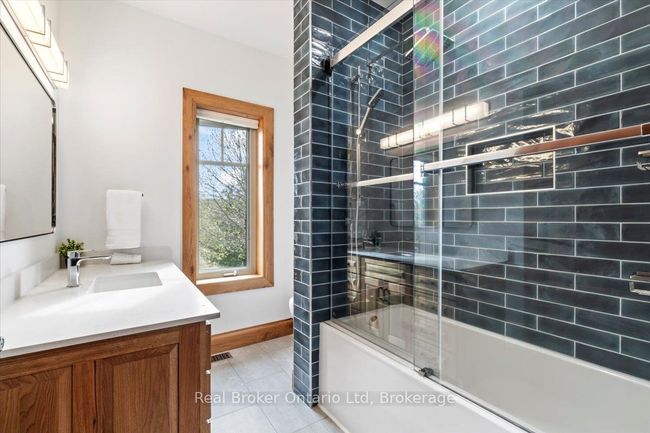740494 Sideroad 3, House other with 6 bedrooms, 4 bathrooms and 8 parking in Chatsworth ON | Image 27