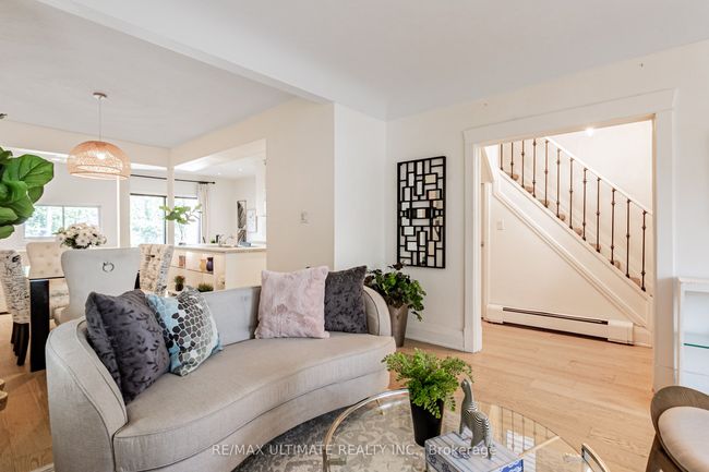 275 Kenilworth Ave, House other with 4 bedrooms, 2 bathrooms and 1 parking in Toronto ON | Image 13
