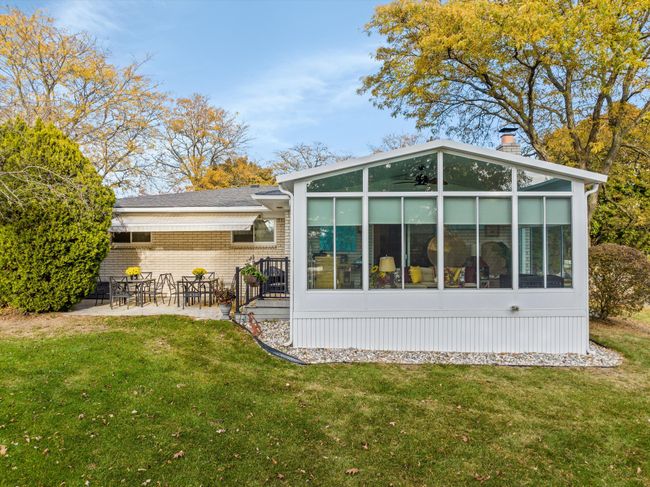 1754 3 Lakes Dr, House other with 3 bedrooms, 3 bathrooms and null parking in Troy MI | Image 46