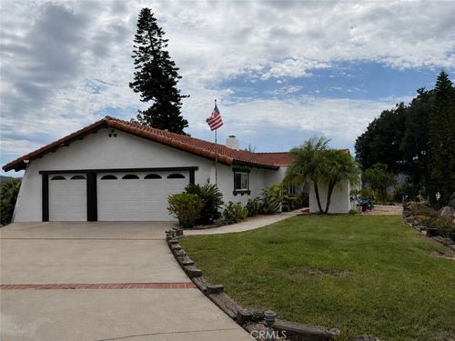 1229 Via Sendero, Escondido, CA, 92029-7239 | Card Image