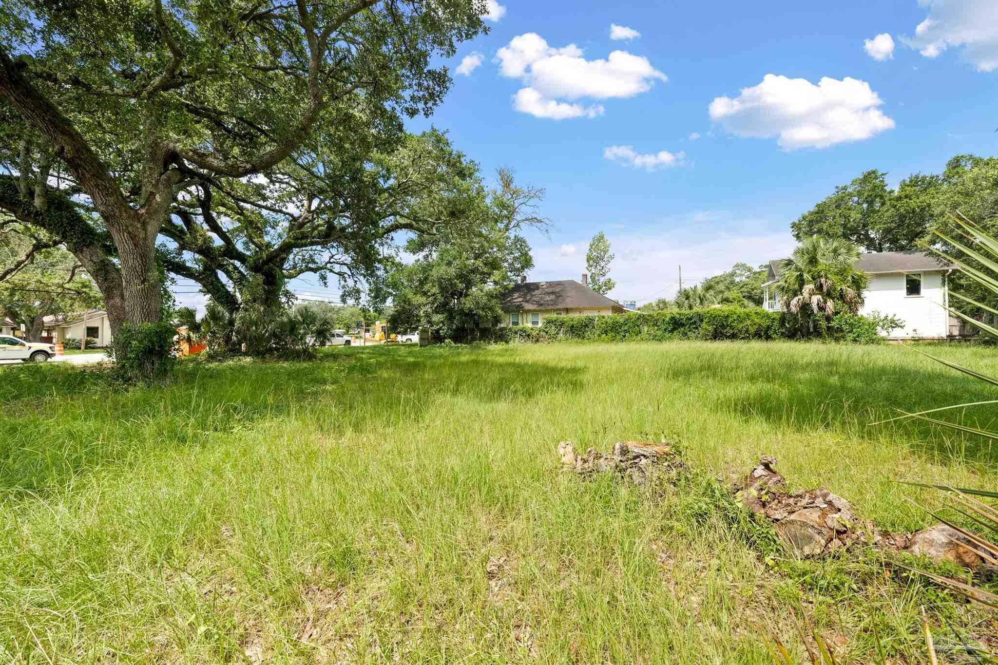 Land in Pensacola 3