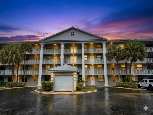 104-1502 Whitehall Dr, Davie, FL, 33324-6600 | Card Image