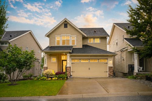 10499 Mceachern St, Maple Ridge, BC, V2W0H8 | Card Image