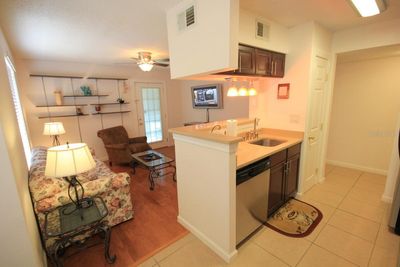 102 - 8728 Mallard Reserve Drive, Condo with 1 bedrooms, 1 bathrooms and null parking in Tampa FL | Image 2