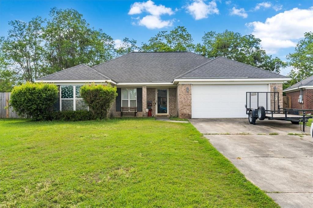 Mailon Ct, Theodore, AL 36582