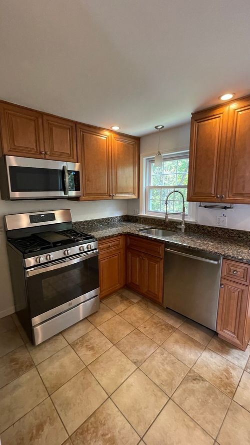 55-55 Clough Rd, Dedham, MA, 02026-2705 | Card Image