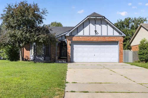 9319 E Skinner St., Wichita, KS, 67207 | Card Image