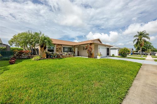 8220 Tarsier Ave, NEW PORT RICHEY, FL, 34653-6559 | Card Image
