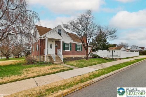 1368 Club Avenue, Allentown City, PA, 18109 | Card Image