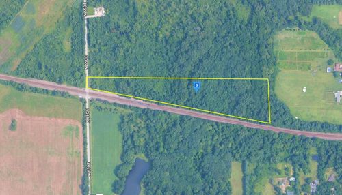 1135 N 650 E, Westville, IN, 46391-9425 | Card Image