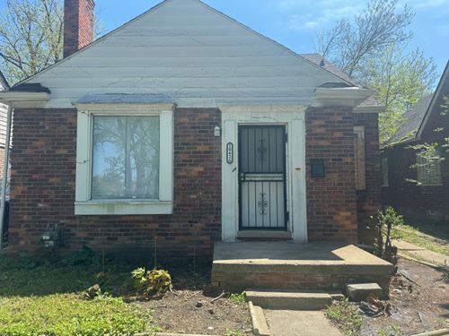10420 Lakepointe St, Detroit, MI, 48224-2408 | Card Image