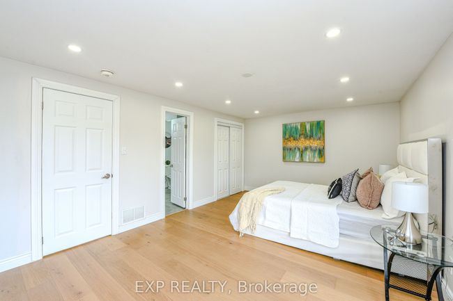117 Harold St, House attached with 5 bedrooms, 3 bathrooms and 1 parking in Brampton ON | Image 24