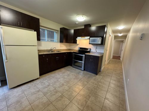 2650 E 2nd Ave, Vancouver, BC, V5M | Card Image