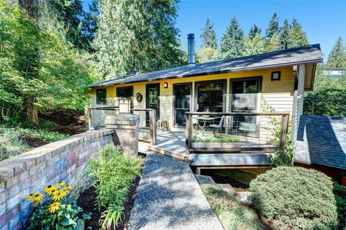 19707 67th Avenue Ne, Kenmore, WA, 98028 | Card Image