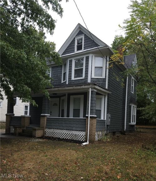 661 Sumner St, Akron, OH, 44311-1656 | Card Image