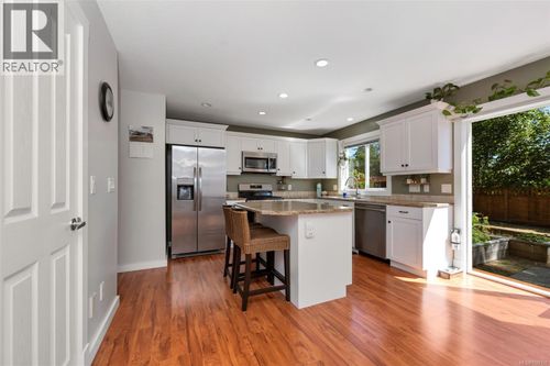 6297 Averill Dr, Duncan, BC, V9L6Z3 | Card Image