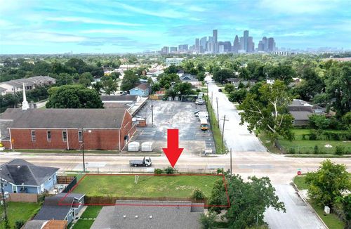 4202 Billingsley St, Houston, TX, 77009-4038 | Card Image