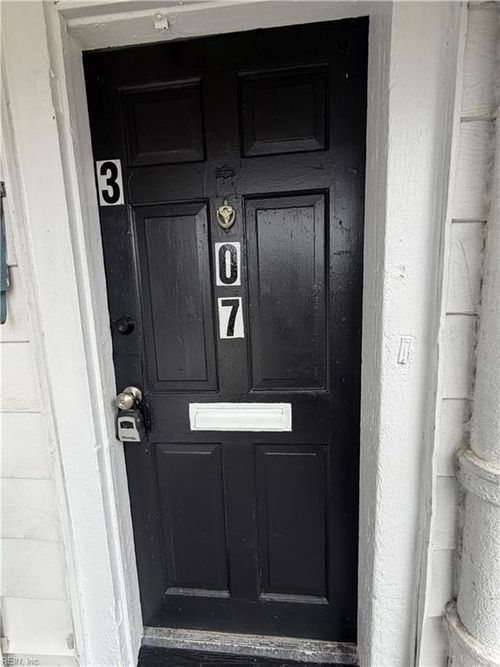 apt-b-307 Wellons St, Suffolk, VA, 23434-5377 | Card Image