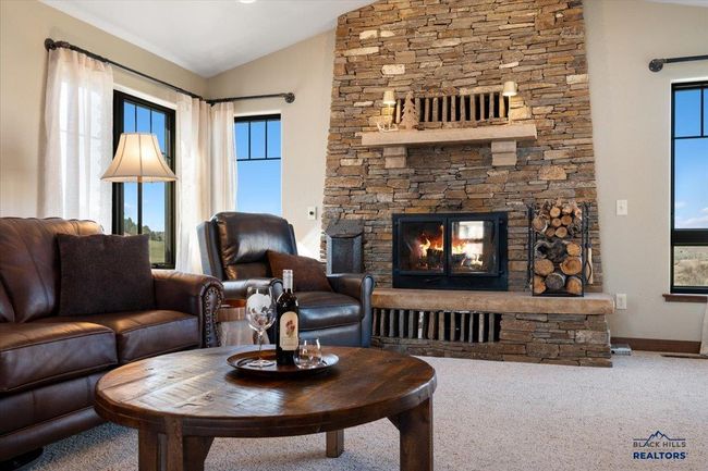 10226 Buena Vista Ln, House other with 6 bedrooms, 4 bathrooms and null parking in Belle Fourche SD | Image 6