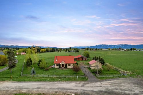 53 Chase Dr, McCall, ID, 83638-5181 | Card Image