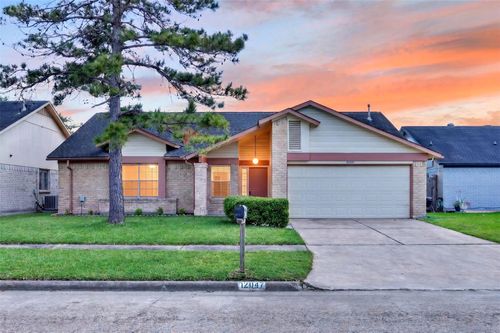12047 Plumpoint Drive, Houston, TX, 77099 | Card Image