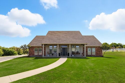 233 Derby Dr, Van Alstyne, TX, 75495-7074 | Card Image