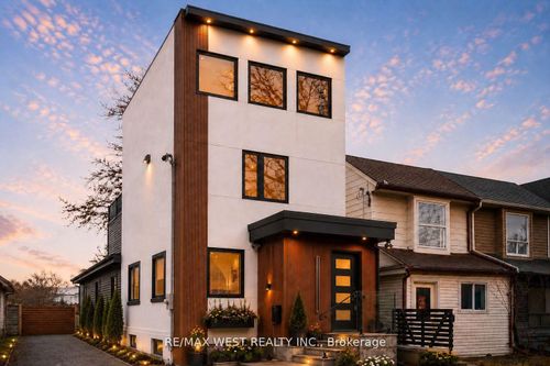 201 Rhodes Ave, Toronto, ON, M4L3A2 | Card Image