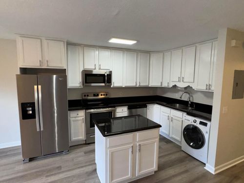 6-120 N Lakeside Dr, Lake Worth Beach, FL, 33460-3547 | Card Image