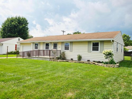 610 Belle Aire Pl, Washington Court House, OH, 43160-2408 | Card Image