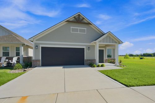 306 W Boxthorn Dr, Andover, KS, 67002-5406 | Card Image