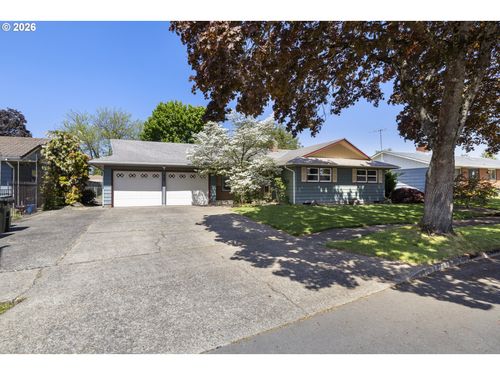 427 Wilshire Dr N, Keizer, OR, 97303-6051 | Card Image