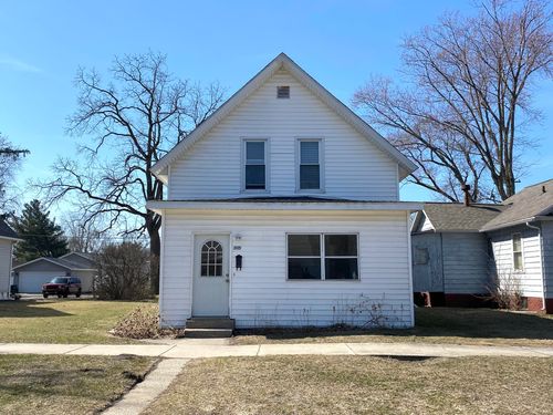 105 Hancock Ave, Michigan City, IN, 46360-3943 | Card Image