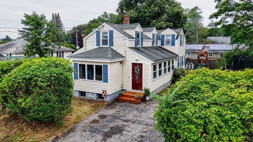 4 Hobson Ave, Woburn, MA, 01801-6313 | Card Image