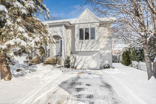 663 Berthiaume St, Hawkesbury, ON, K6A3M1 | Card Image