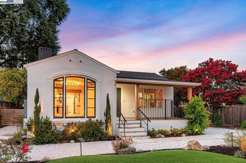 4073 Stanley Blvd, Pleasanton, CA, 94566-6289 | Card Image