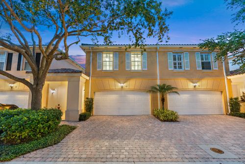 17 Oakleaf Ct, Tequesta, FL, 33469-2700 | Card Image