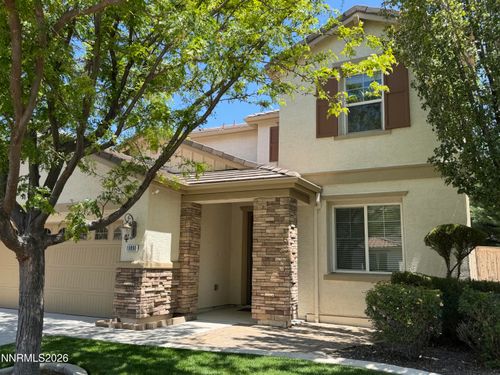 10890 Oakhaven Dr, Reno, NV, 89521-8240 | Card Image