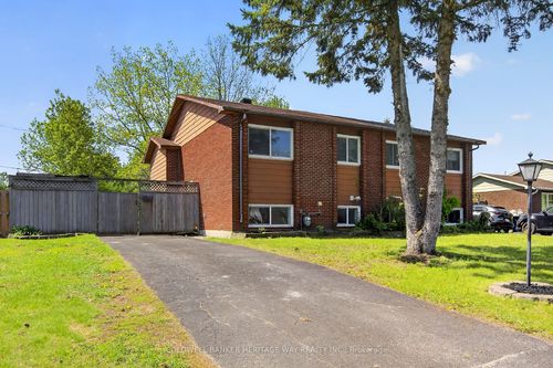 442 Joseph St, Carleton Place, ON, K7C3T5 | Card Image