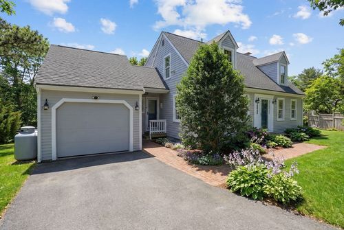 12 Rachael Ln, Duxbury, MA, 02332-3723 | Card Image