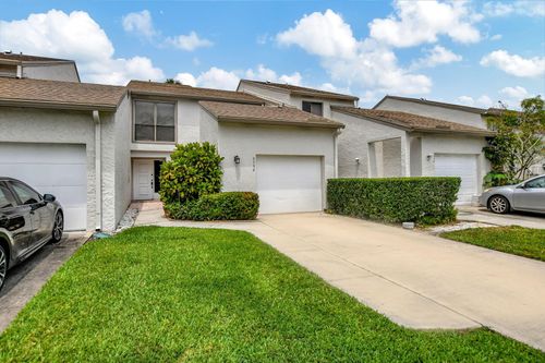 6732 Canary Palm Cir, Boca Raton, FL, 33433-6462 | Card Image