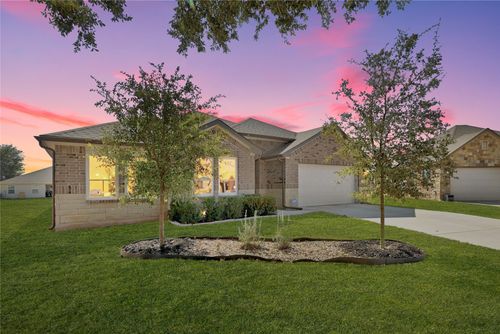 106 Pelican Ct, Bastrop, TX, 78602-6511 | Card Image