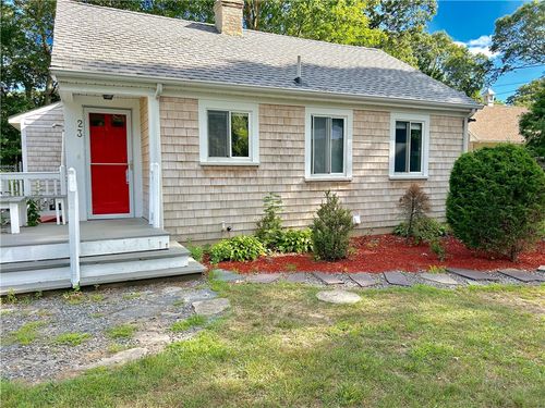 23 Abalone Rd, Saunderstown, RI, 02874-2735 | Card Image