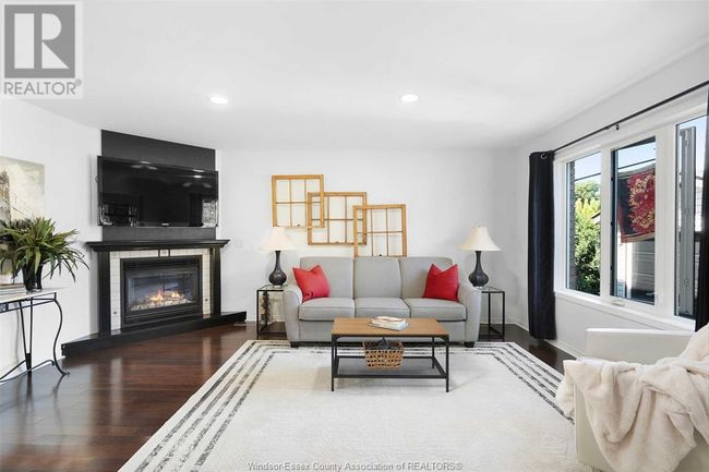 225 Golfview Dr, House other with 5 bedrooms, 4 bathrooms and null parking in Amherstburg ON | Image 15