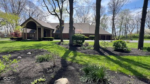 17 Windridge St, Anderson, IN, 46011-1227 | Card Image