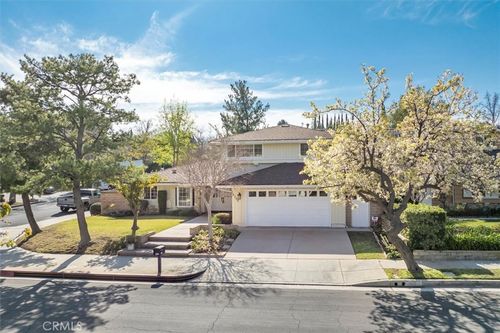 19100 Castlebay Ln, Porter Ranch, CA, 91326-1007 | Card Image