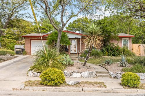 4527 Newcome Dr, San Antonio, TX, 78229-5053 | Card Image