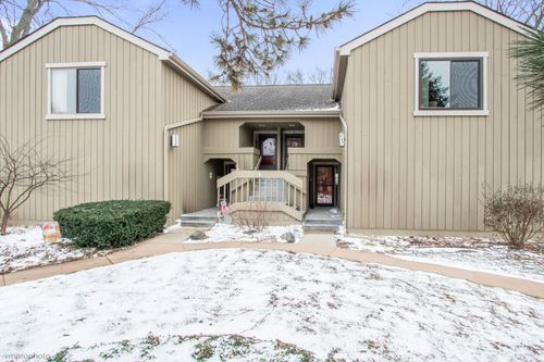apt-a-347 Hickory Ln, Lake Barrington, IL, 60010-1681 | Card Image