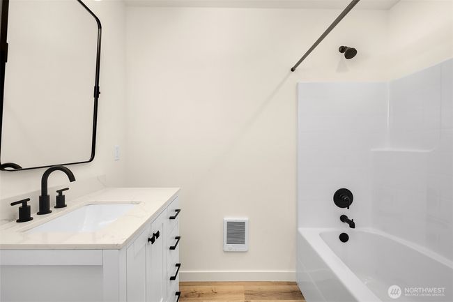 118 4 Th Ave S, Townhouse with 4 bedrooms, 3 bathrooms and 2 parking in Algona WA | Image 24